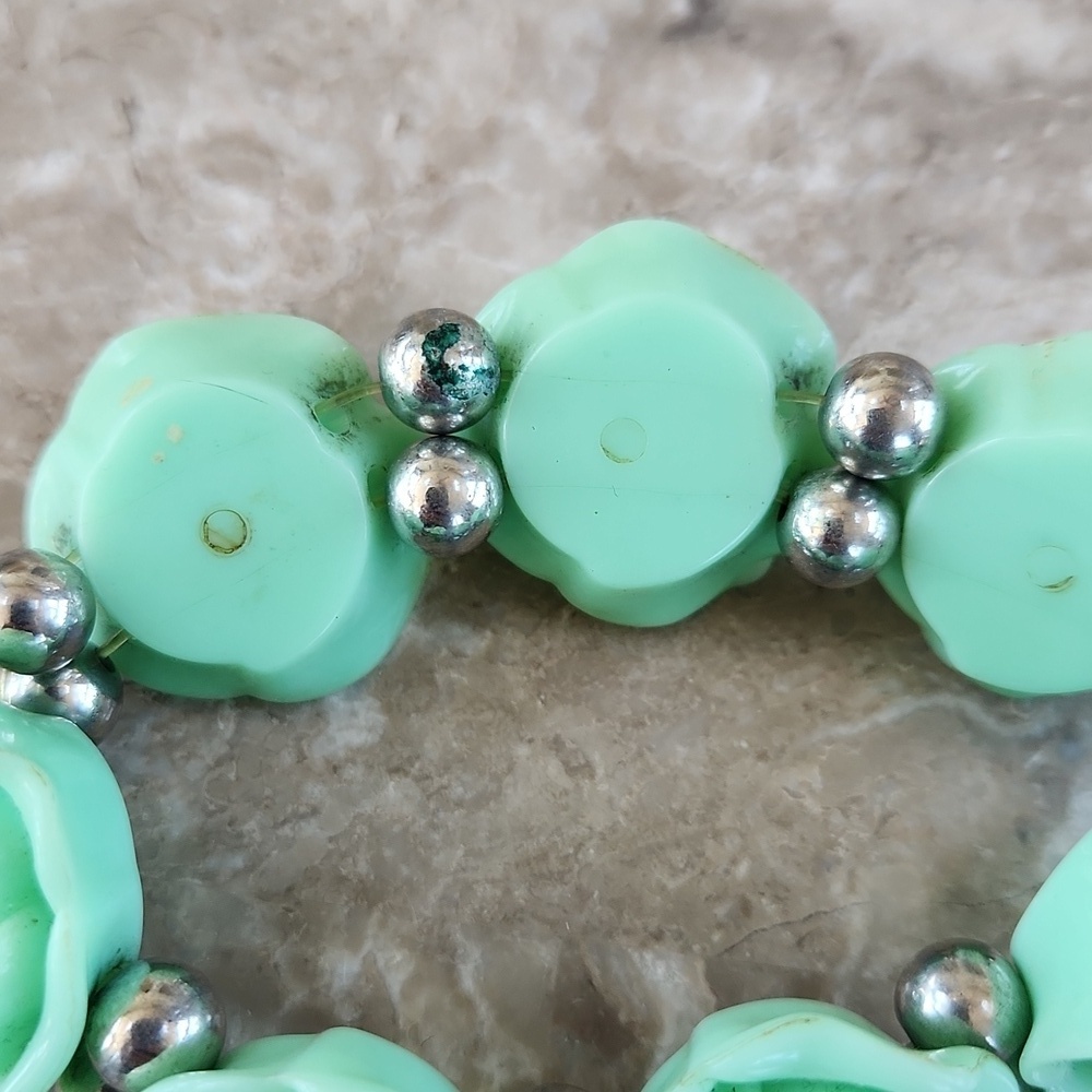 Vintage Mint Green Rose Bracelet - Picture 2 of 2
